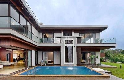 Family Victorian "View" Home